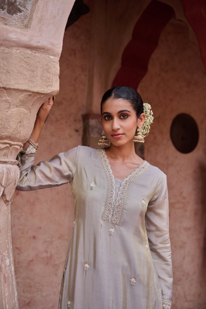 Gaurisha ash full work suit set