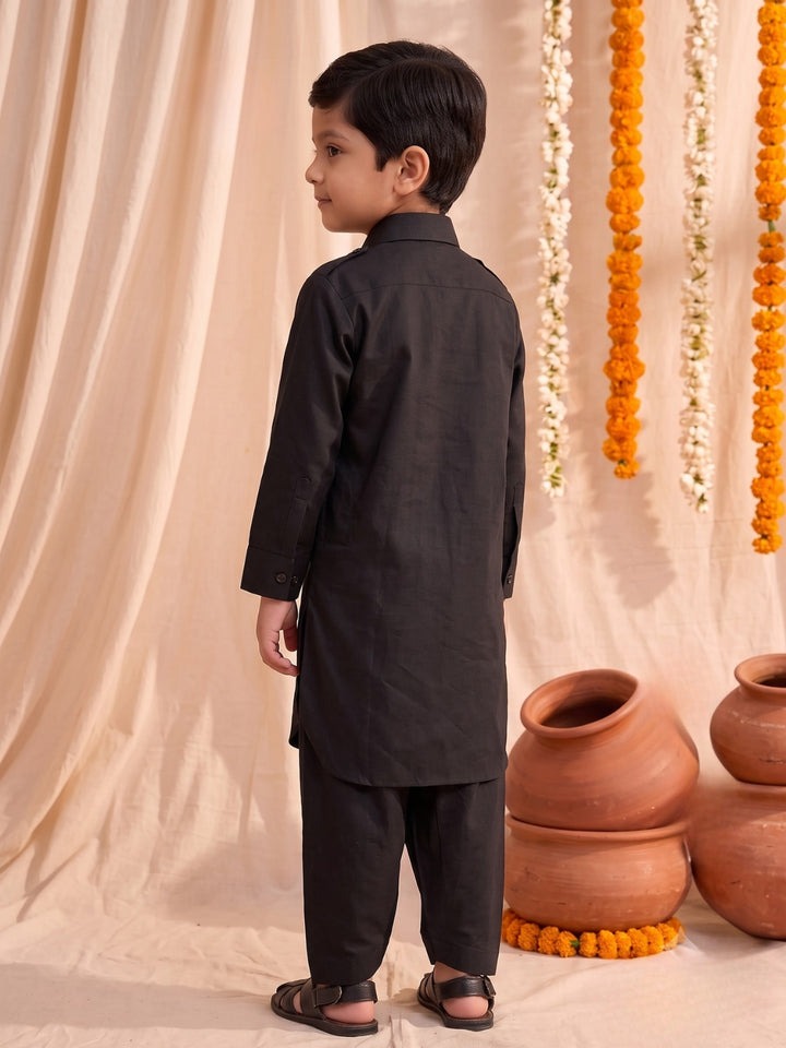 Arya jet boys pathan set