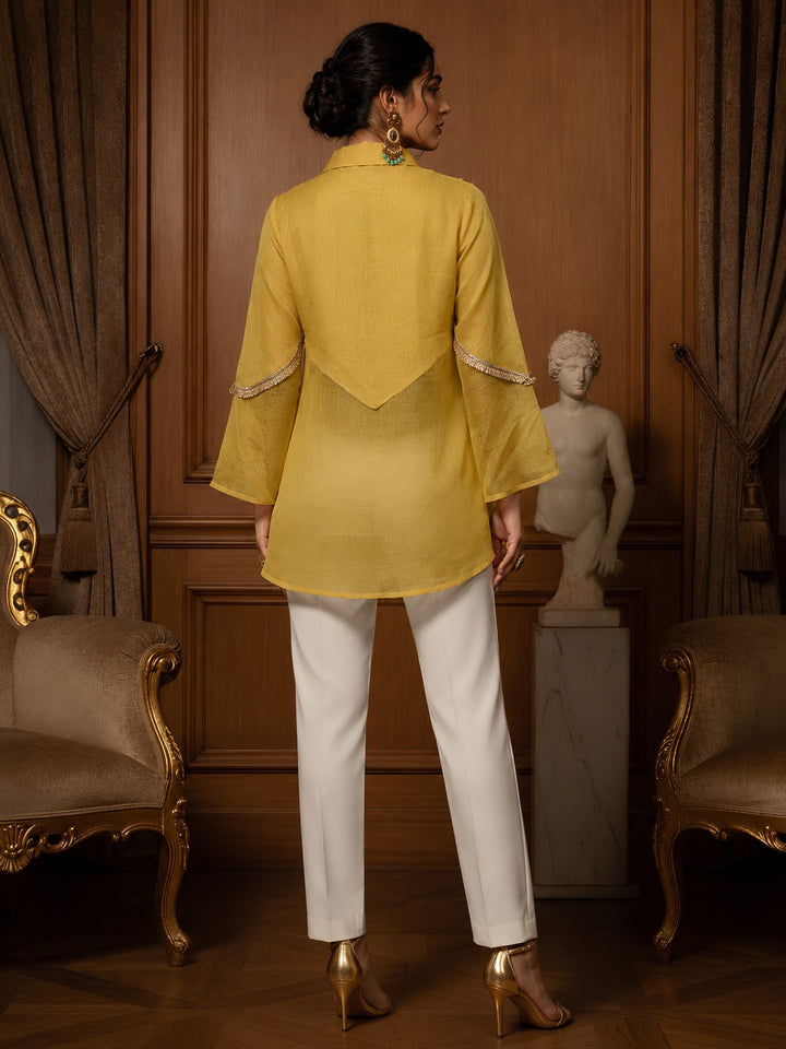 Avira amber festive shirt
