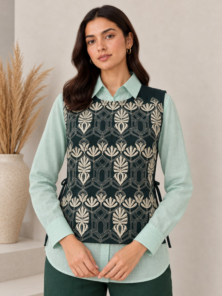Bani Moss Embroidery Bib Style Co-Ord Set