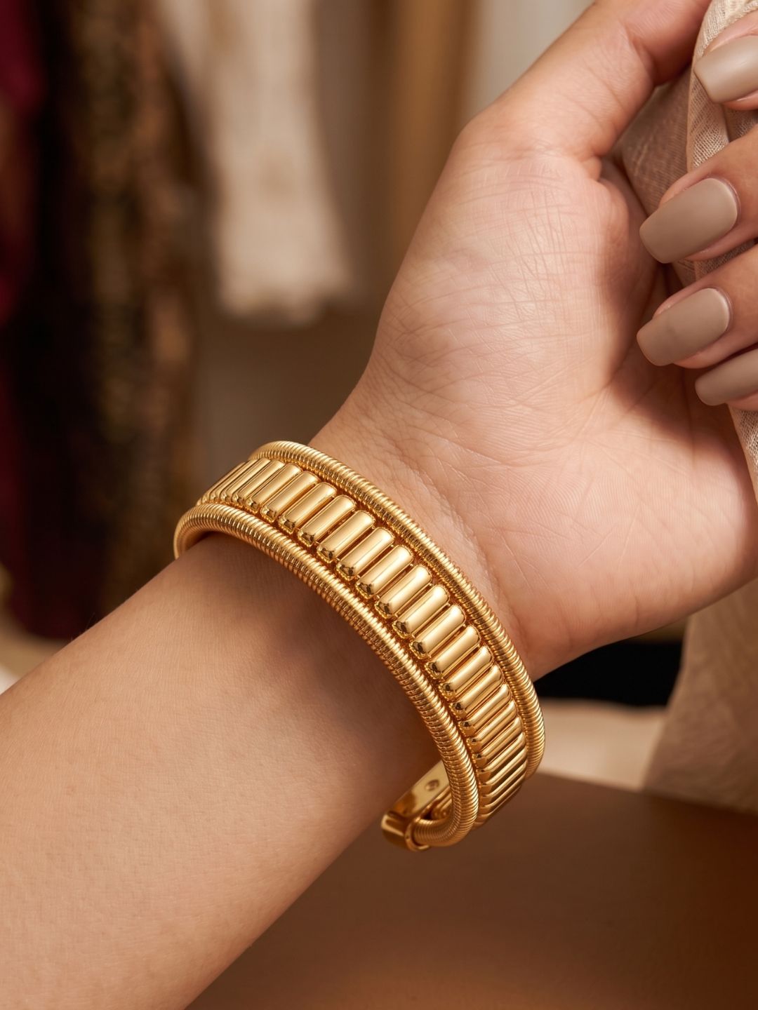BNG-A00174-GOLD_5