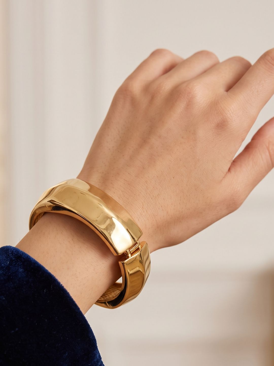BRC-A00175-GOLD_4