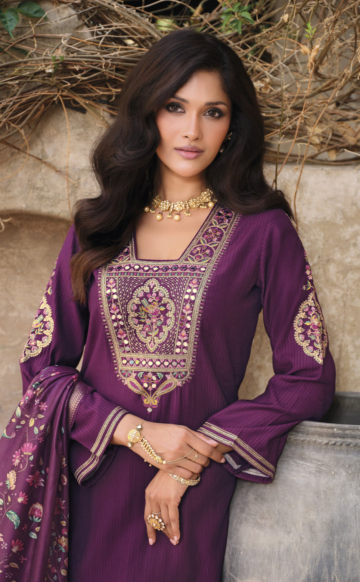 Falaknama Orchid Full Work Suit Set