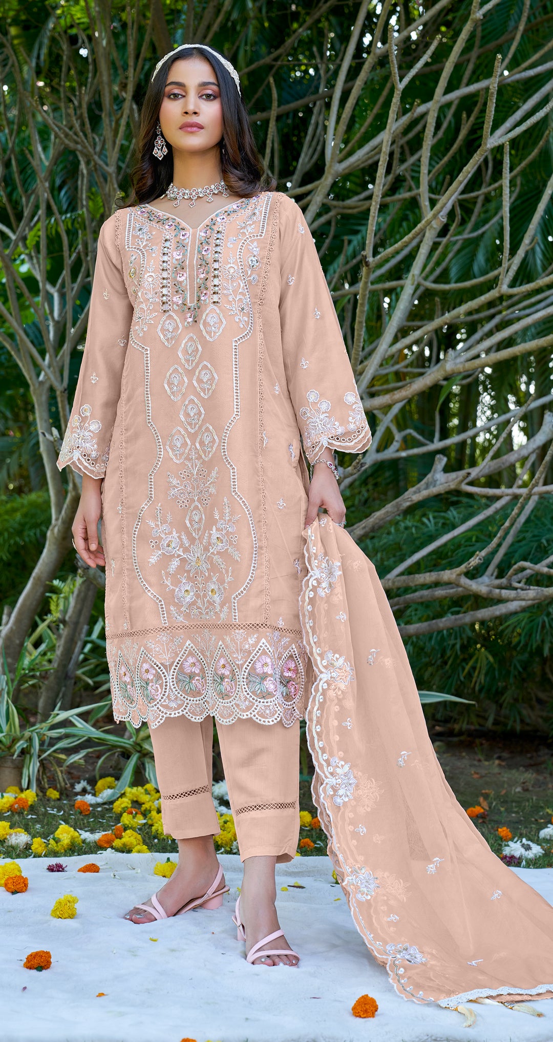 Jannat Santoor Rich Full work embroidery Pakistani Suit Set