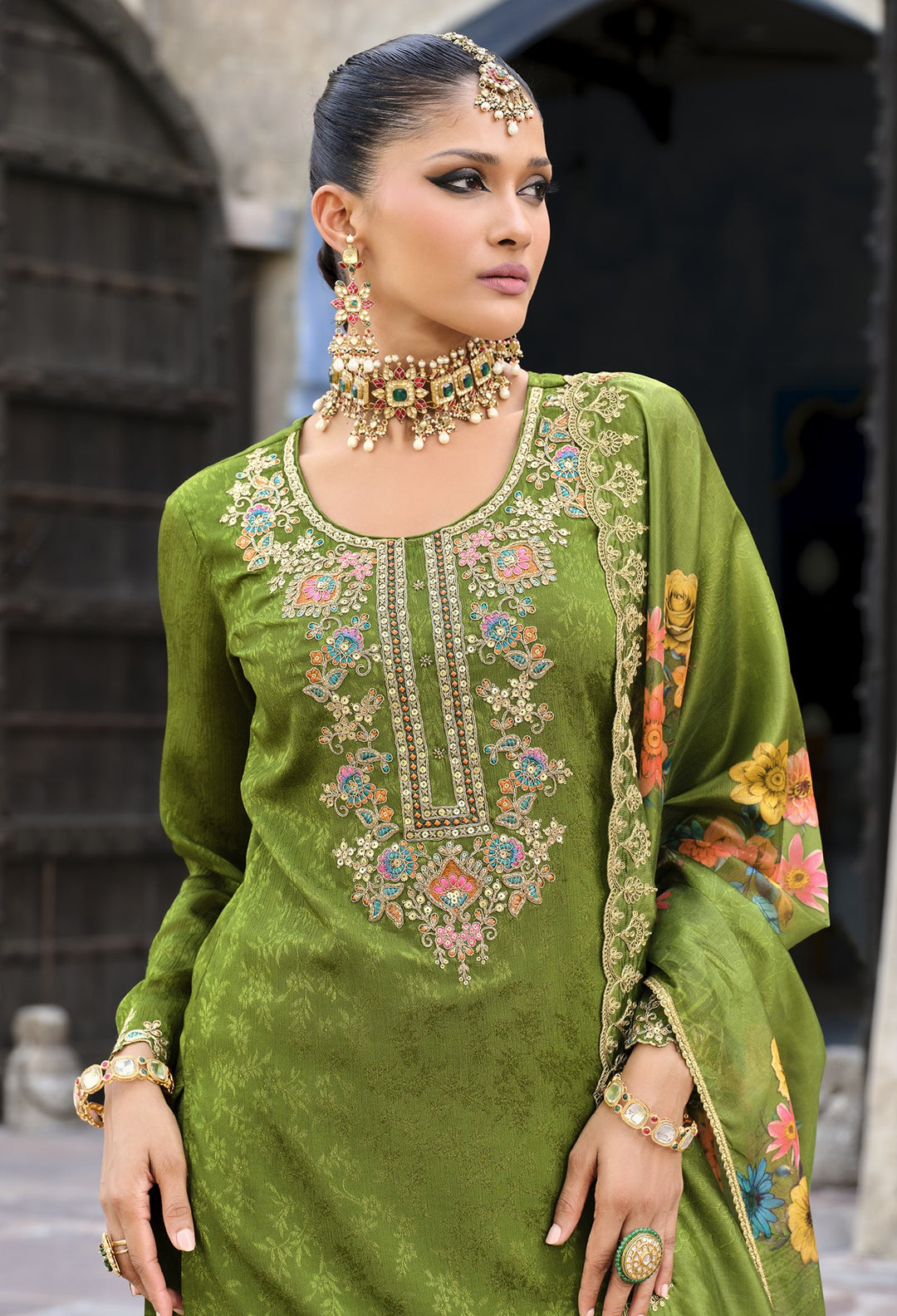 Mrinal Fern Full Work Heavy Suit Set