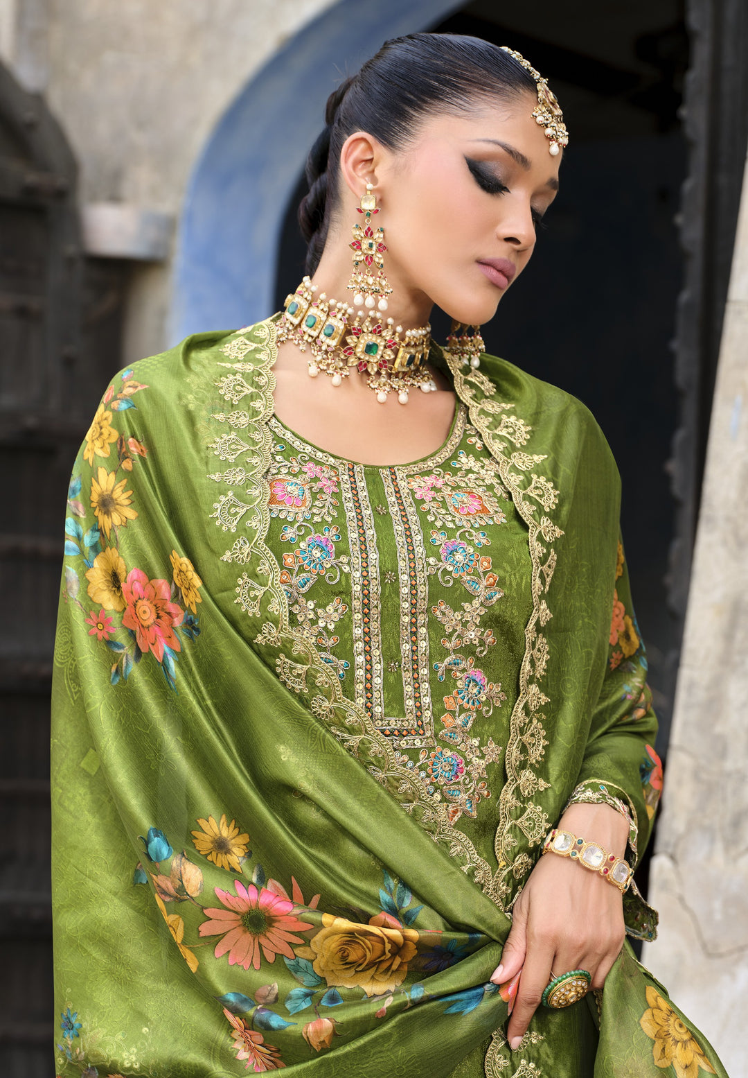 Mrinal Fern Full Work Heavy Suit Set