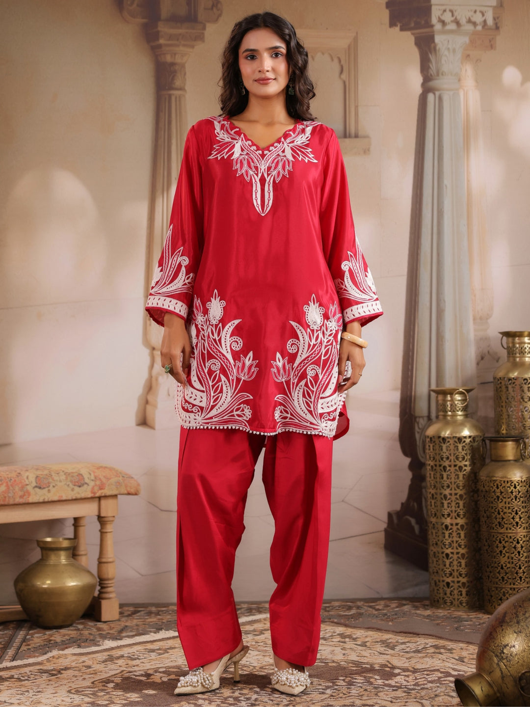 Dagdai Blush Embroidery Farshi Suit Set