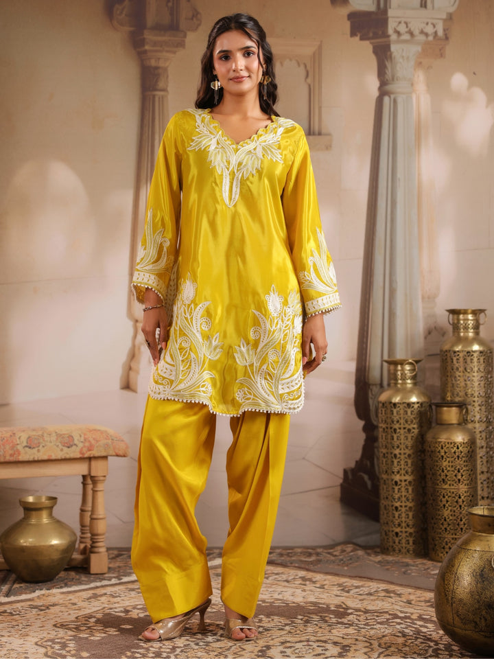 Dagdai Sunshine Embroidery Farshi Suit Set