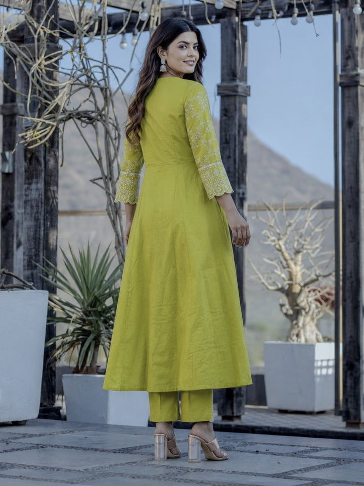 sanmati vivid full work suit set