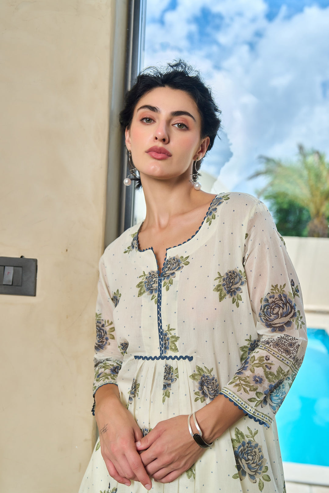 Tiara monochrome cotton kurta pant set