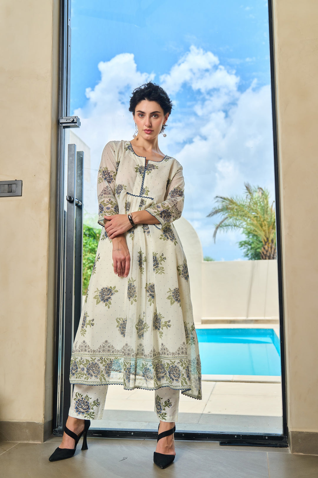 Tiara monochrome cotton kurta pant set