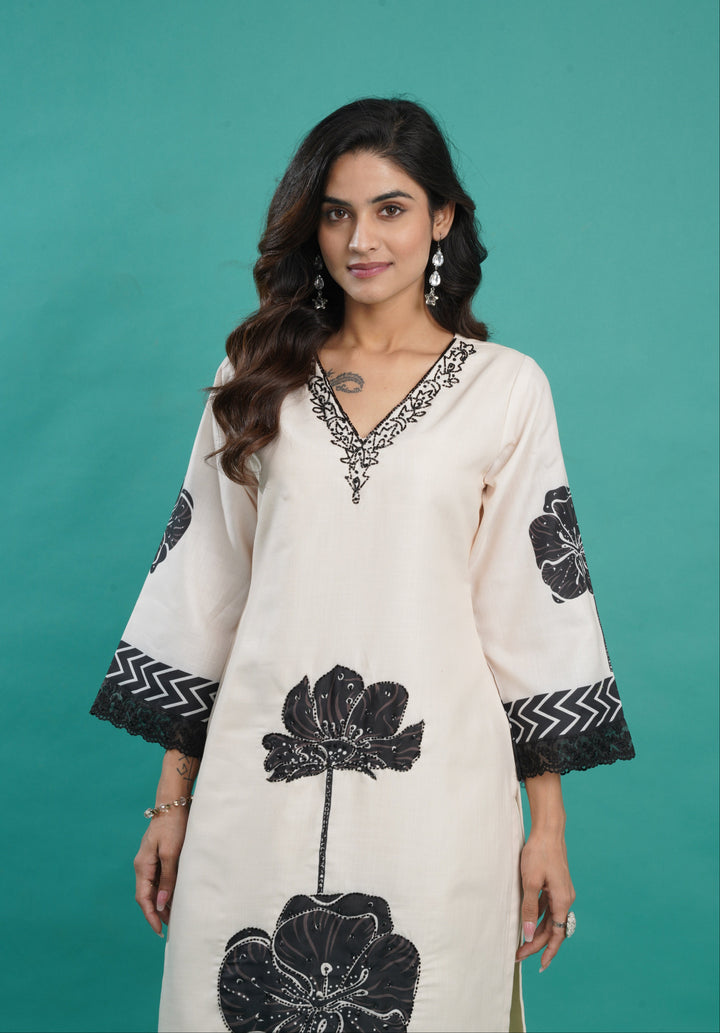 Niladri misrionyx Lawn Suit Set