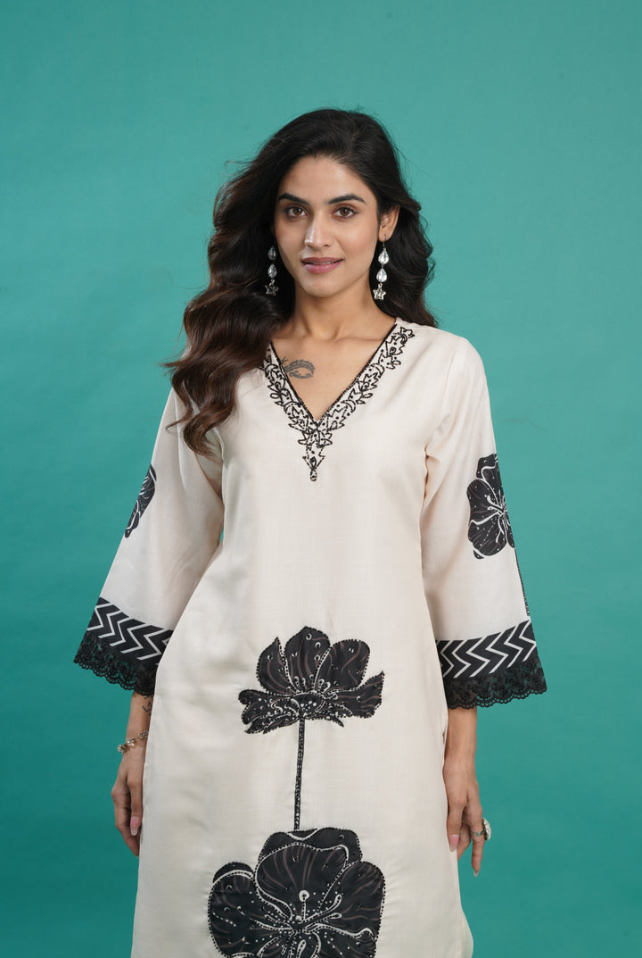 Niladri misrionyx Lawn Suit Set