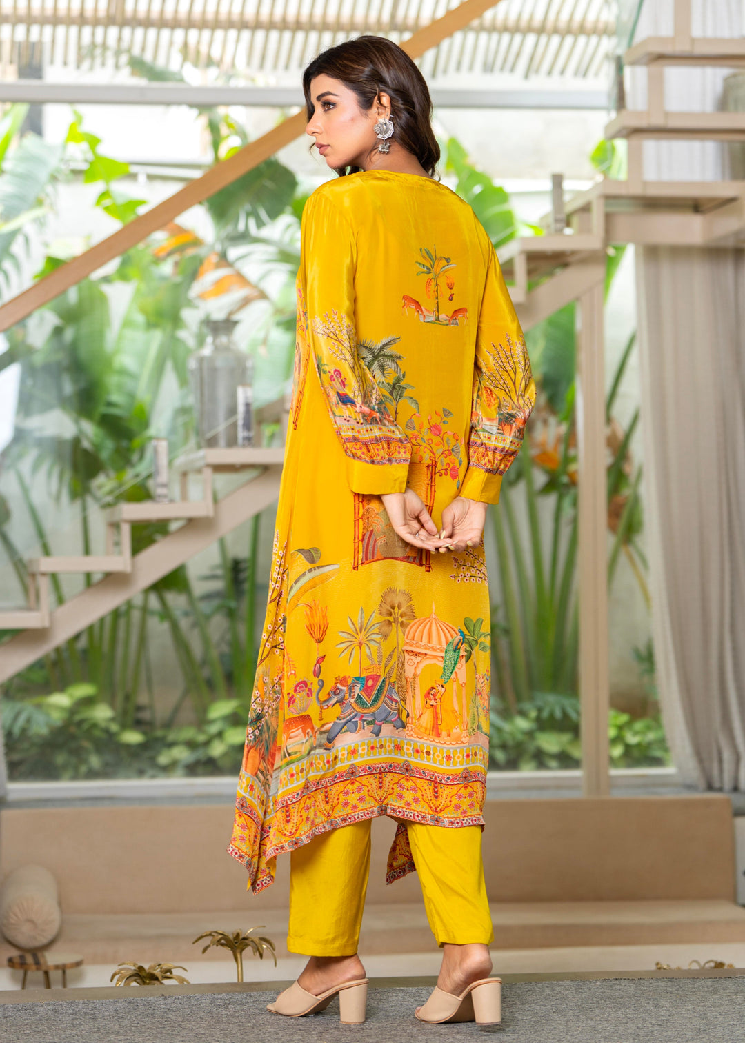 Maurya Goldy kurta pant set