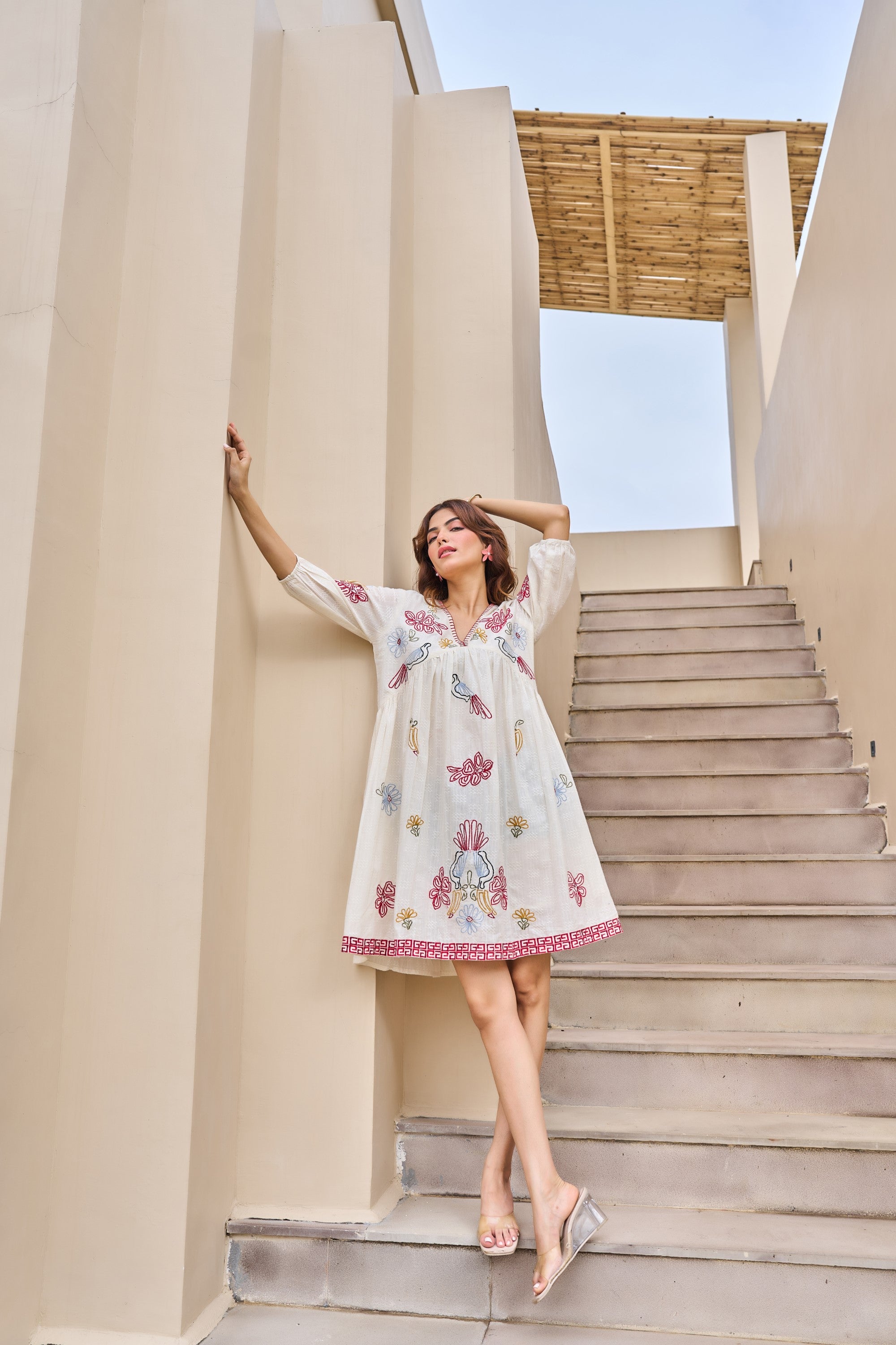 Tiara Daisy Embroidery cotton dress – AutumnLane Clothing