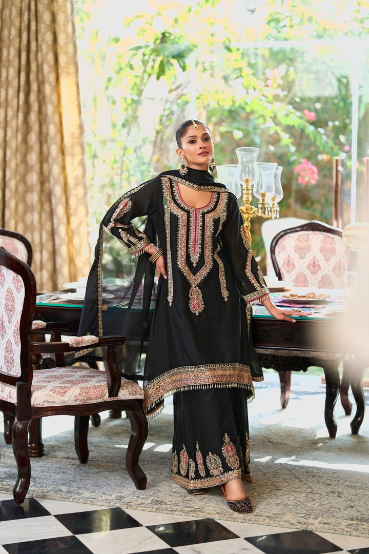 Ankisha Onyx Full Work Heavy Gharara set