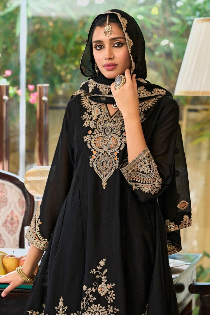 Roshandan Onyx Full work gharara set