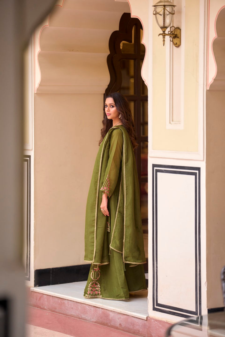 Garcha fern full work suit set