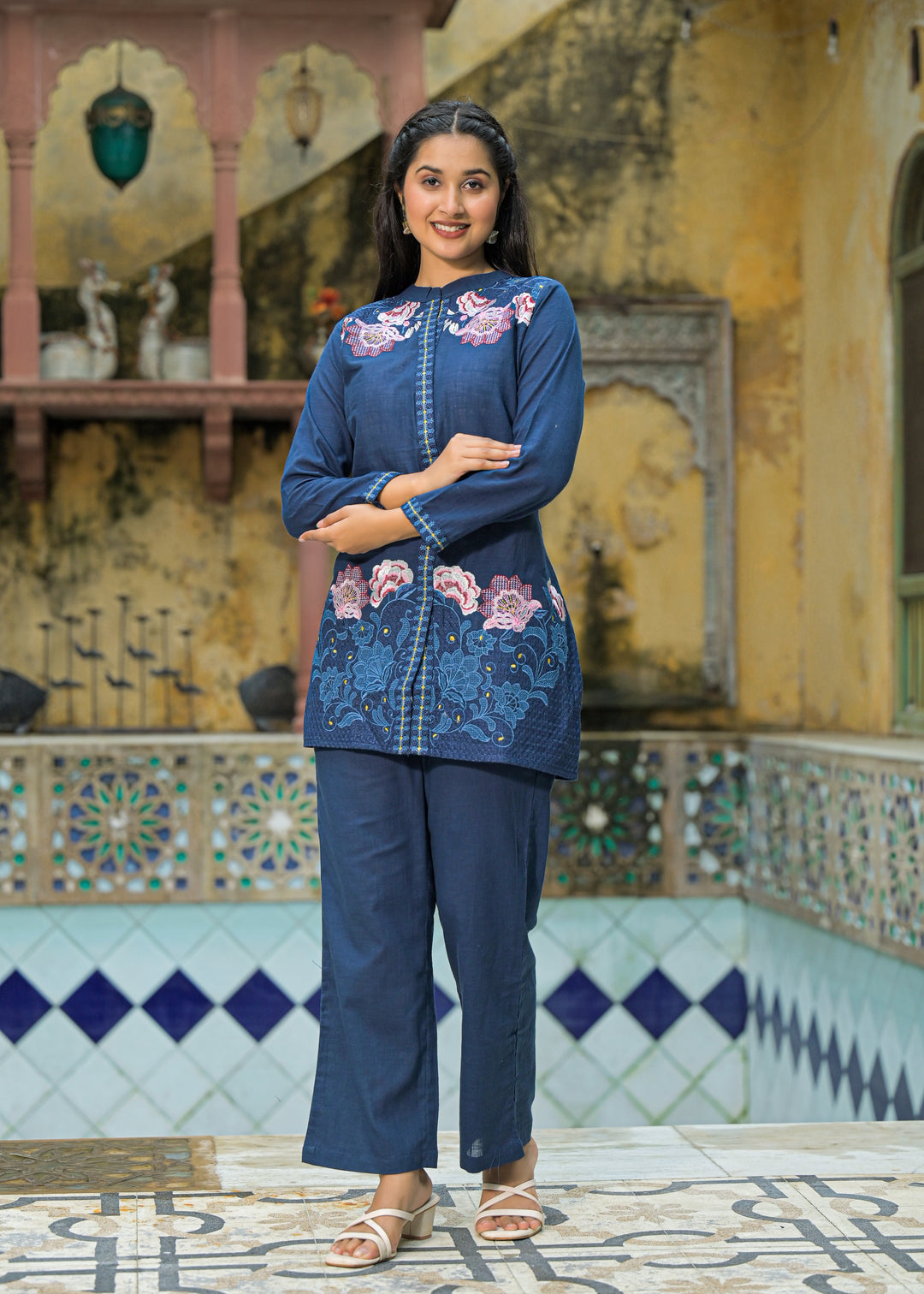 Sanjana hibis Embroidered Co-ord Set