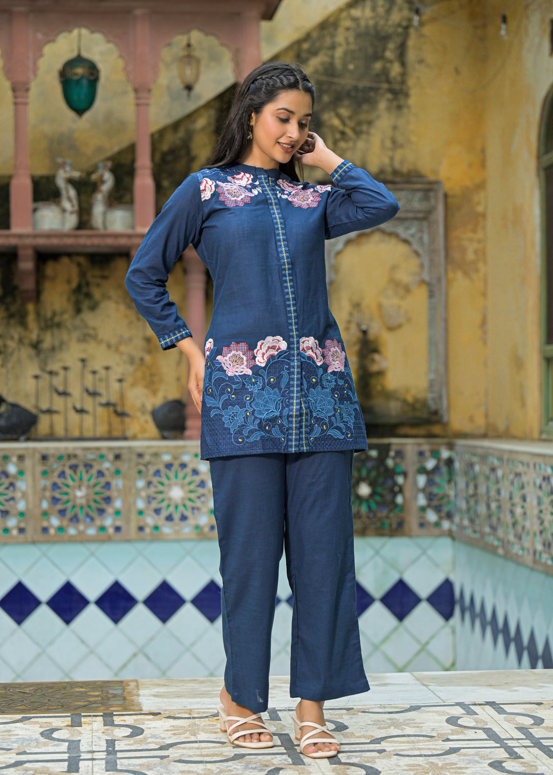 Sanjana hibis Embroidered Co-ord Set
