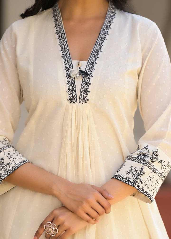 Sakshi Cream Embroidered Cotton Co-ord Set