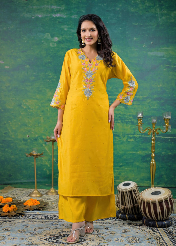 Ivy Amber Embroidered Kurta Pant Set