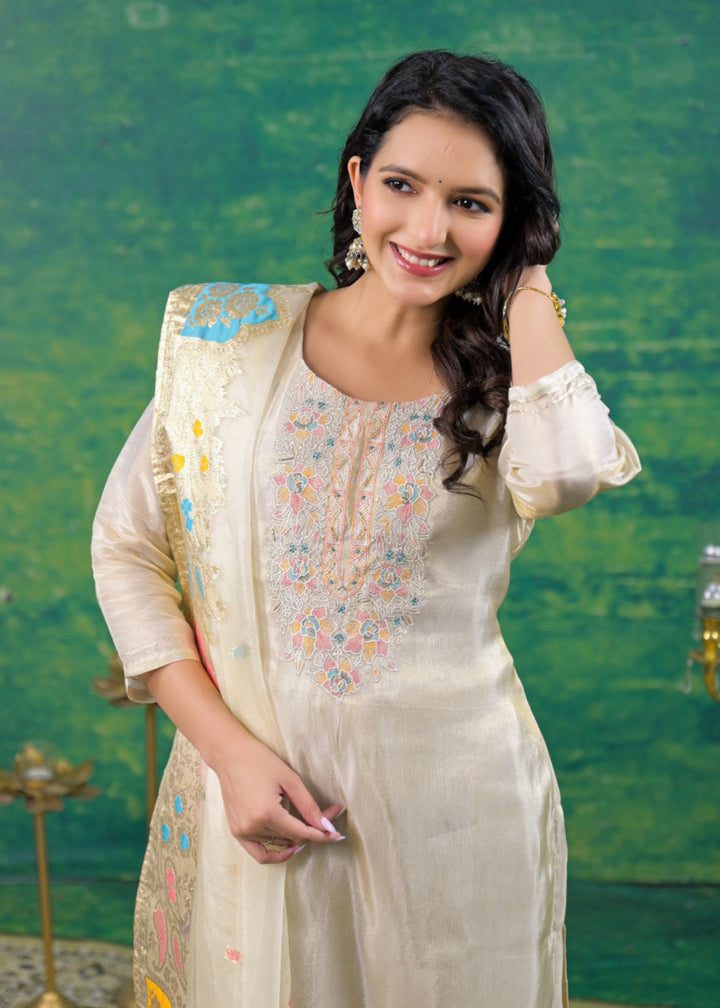 Mahi Fog Embroidered Suit Set