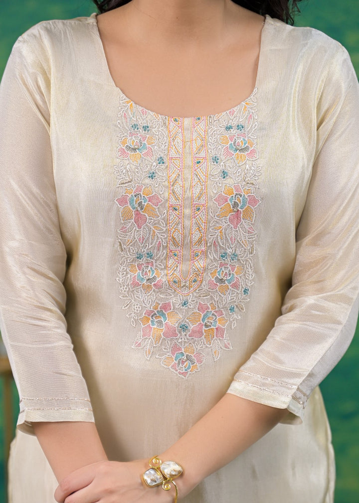 Mahi Fog Embroidered Suit Set
