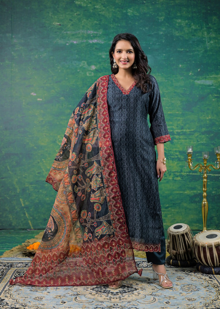 Katy Midnight Printed Suit Set