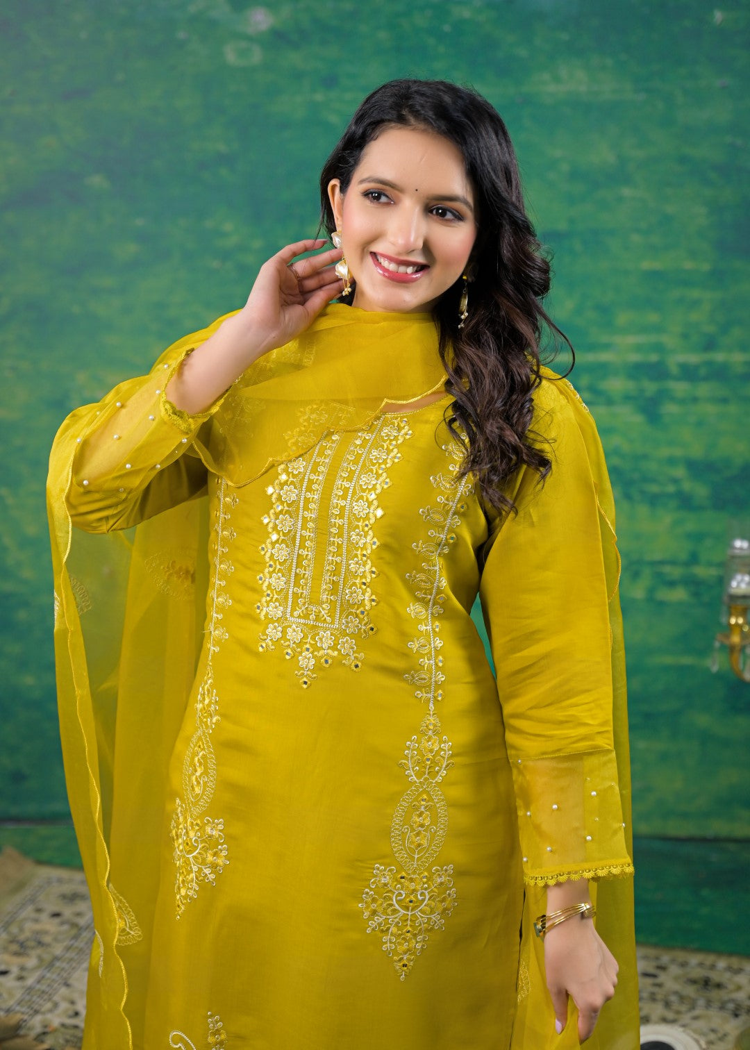 Mahi Wattle Embroidered Suit Set