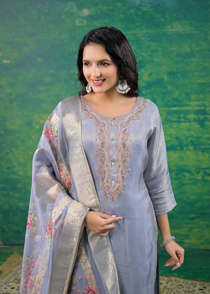 Mahi Regent Embroidered Suit Set