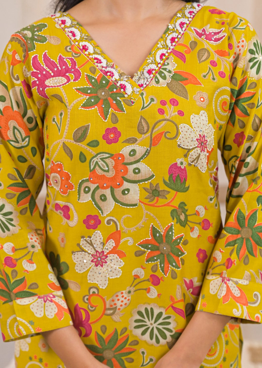 Shanti Canary Printed Work Suit Set