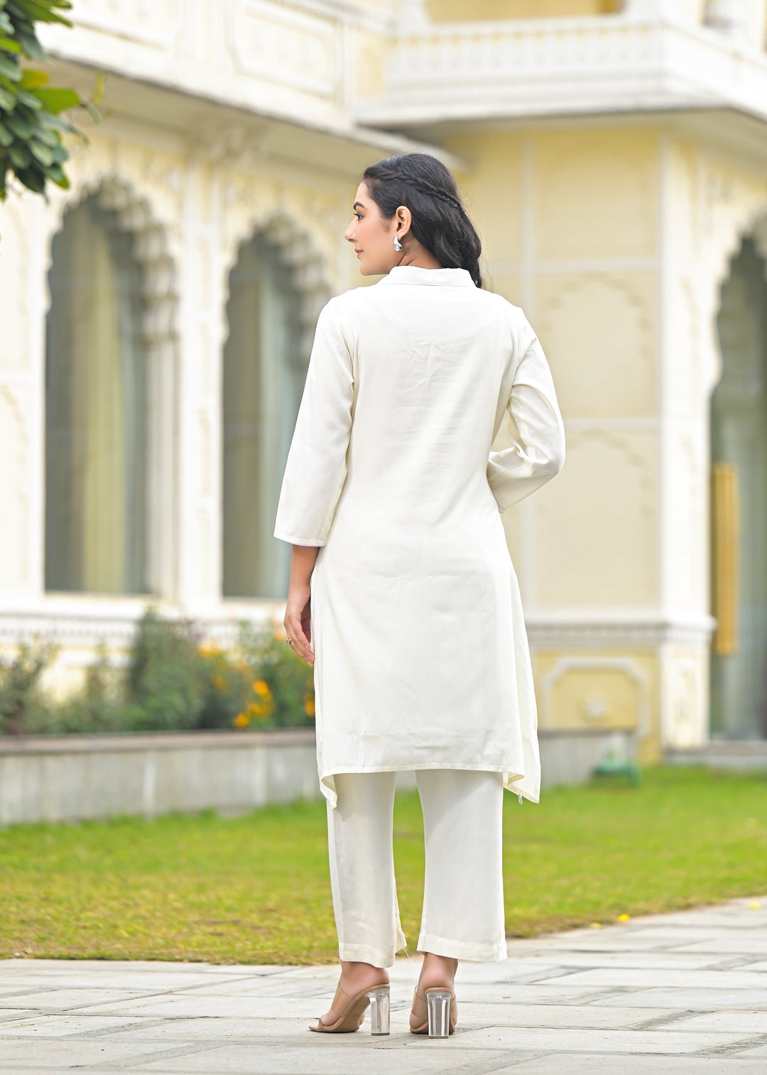 Bela Lavender Embroidered Kurta Pant Set