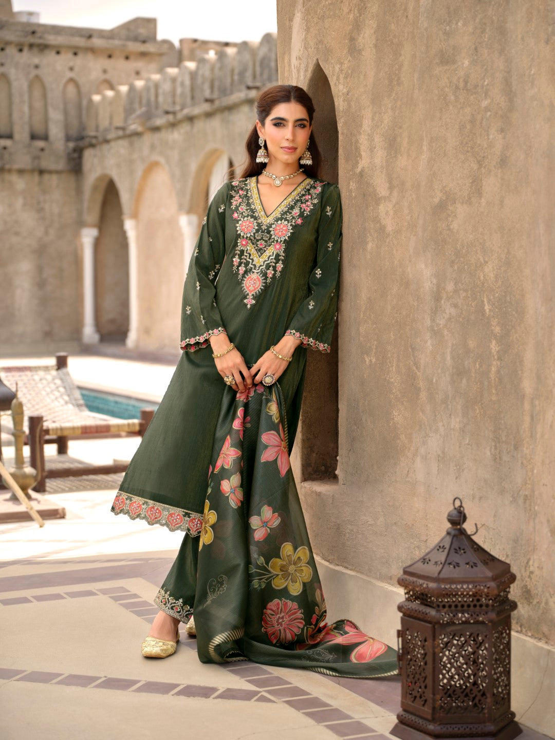 Vishesh moss full work suit set