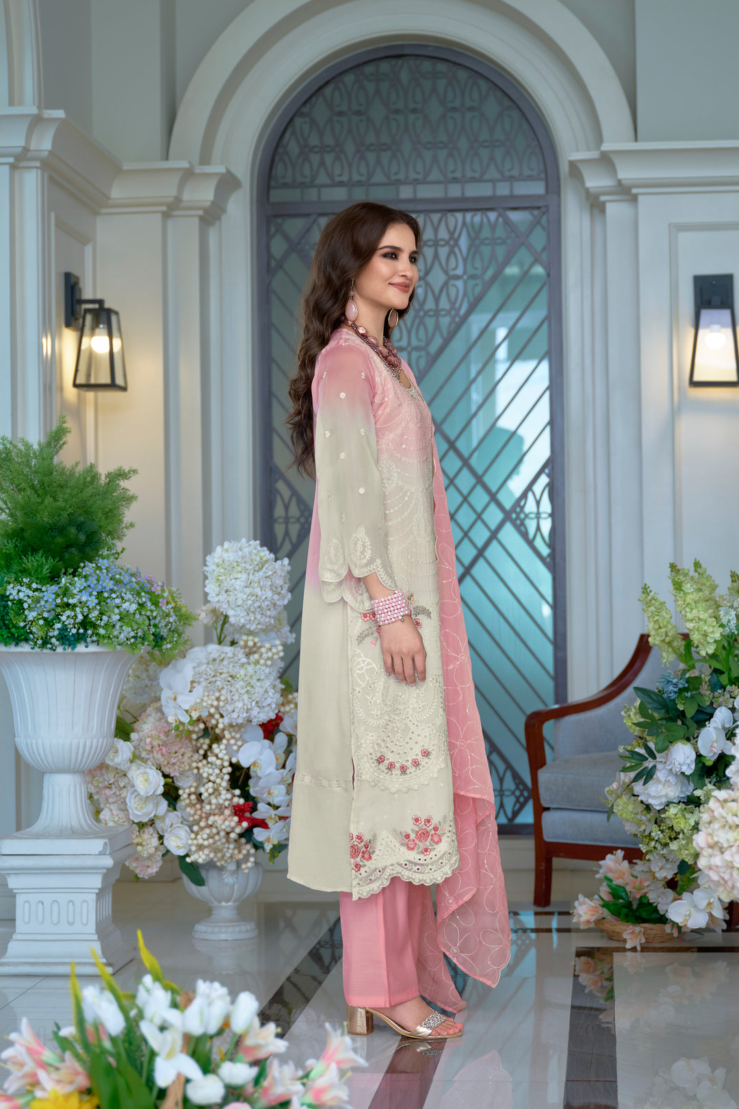 Kaynat Soft Pink Full Work Heavy Suit Set