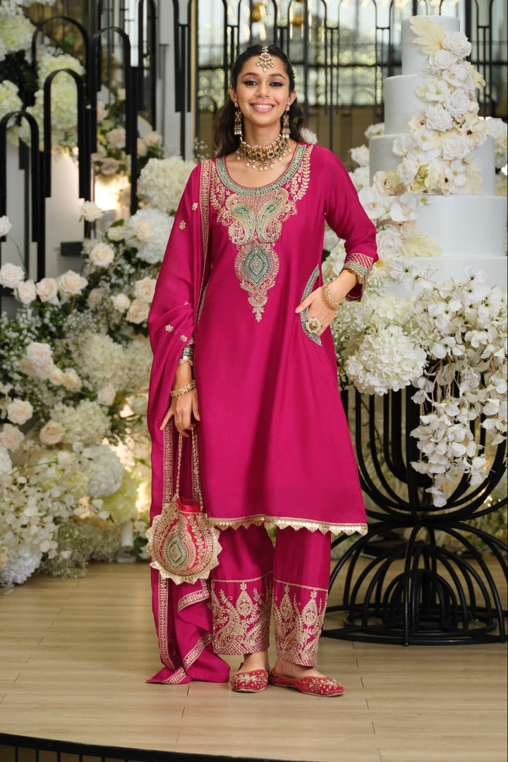 Areesa Rouge Full Work Heavy Suit Set