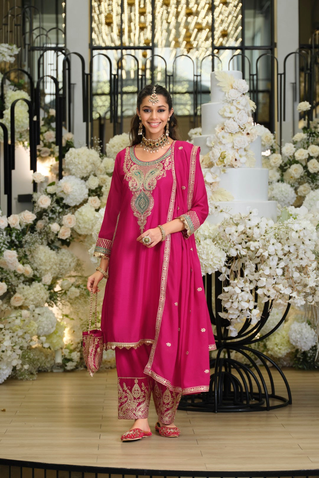 Areesa Rouge Full Work Heavy Suit Set