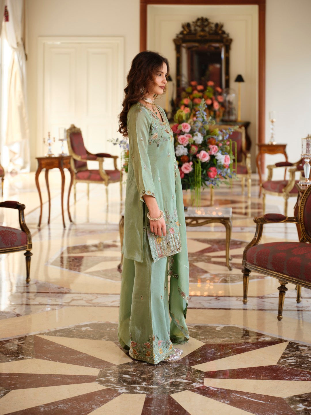 Areesa pista full work suit set