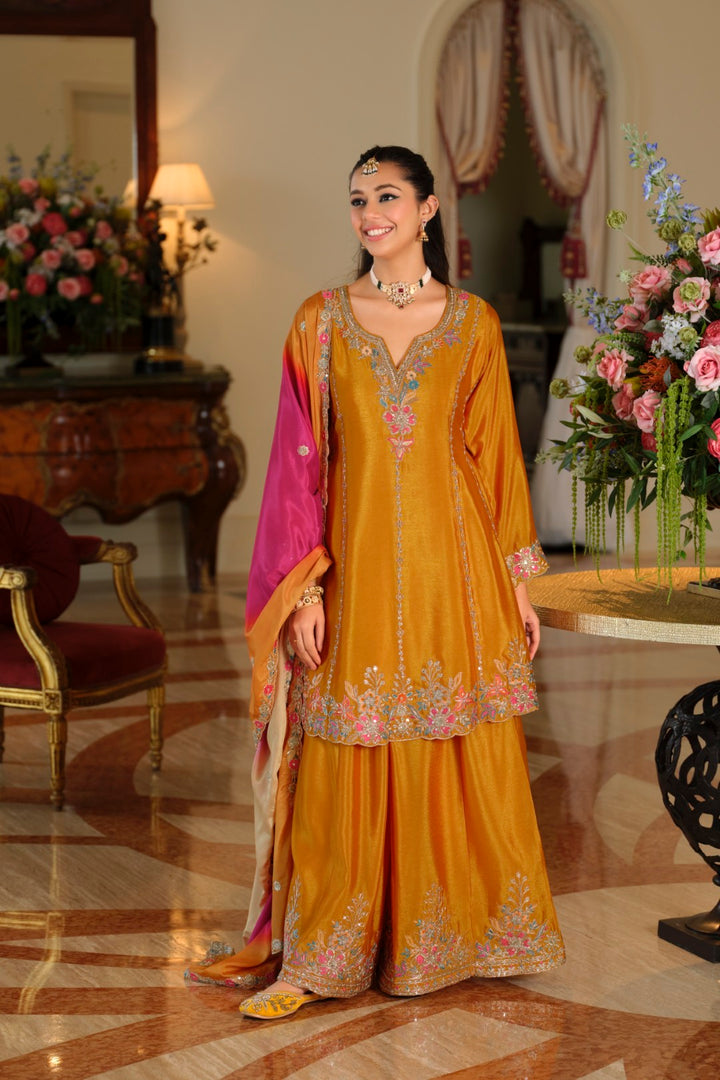 Areesa canary full work suit set