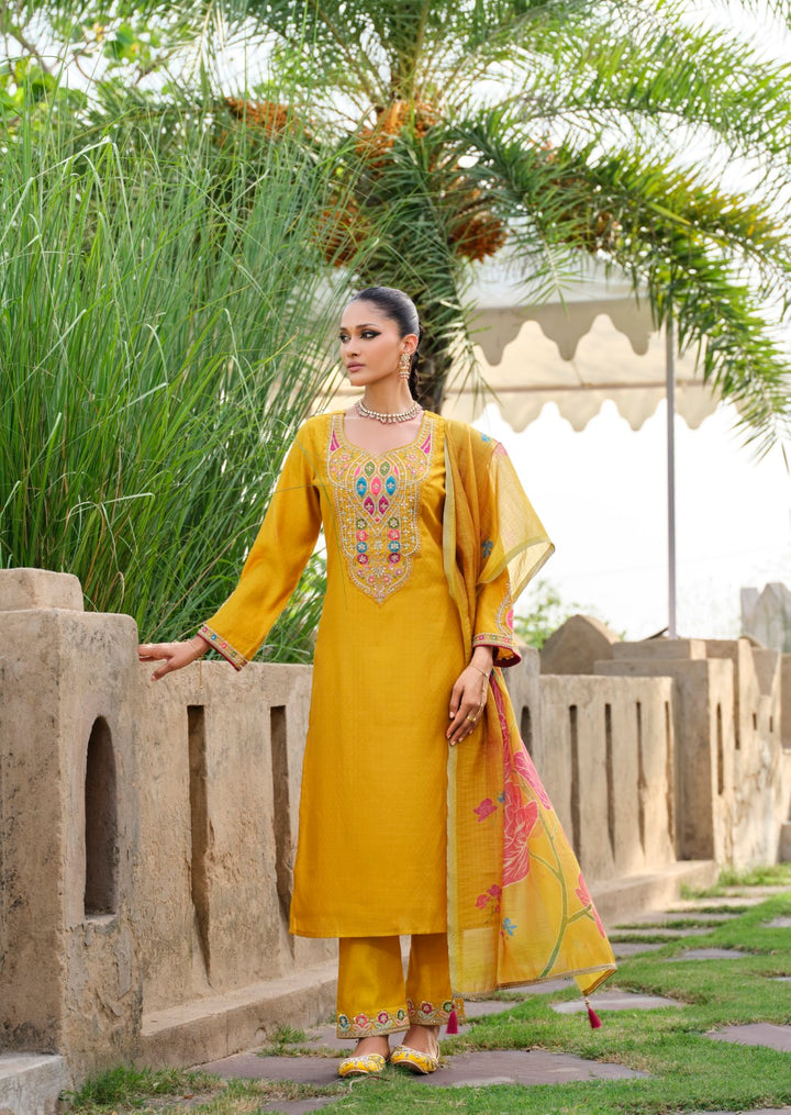 Karwat Amber Full Work Suit Set