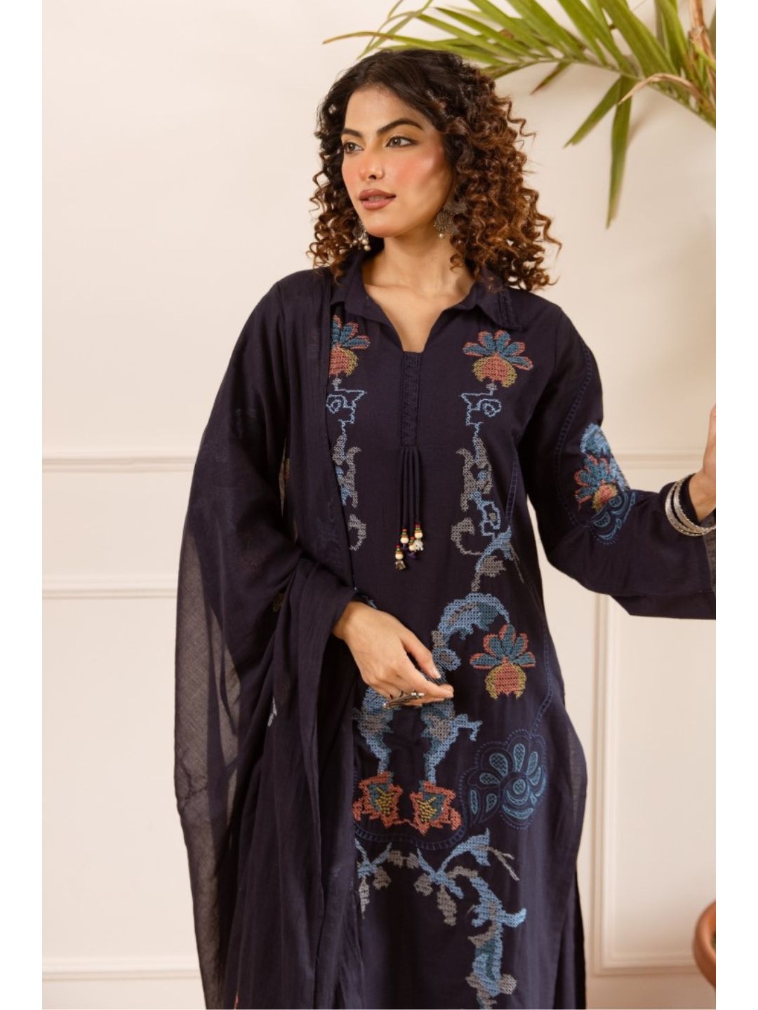 Karen trypan embroidery cotton suit set