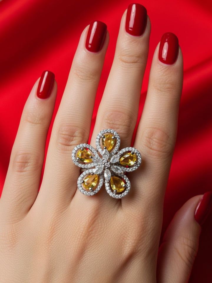 Antaara Diamond Ring