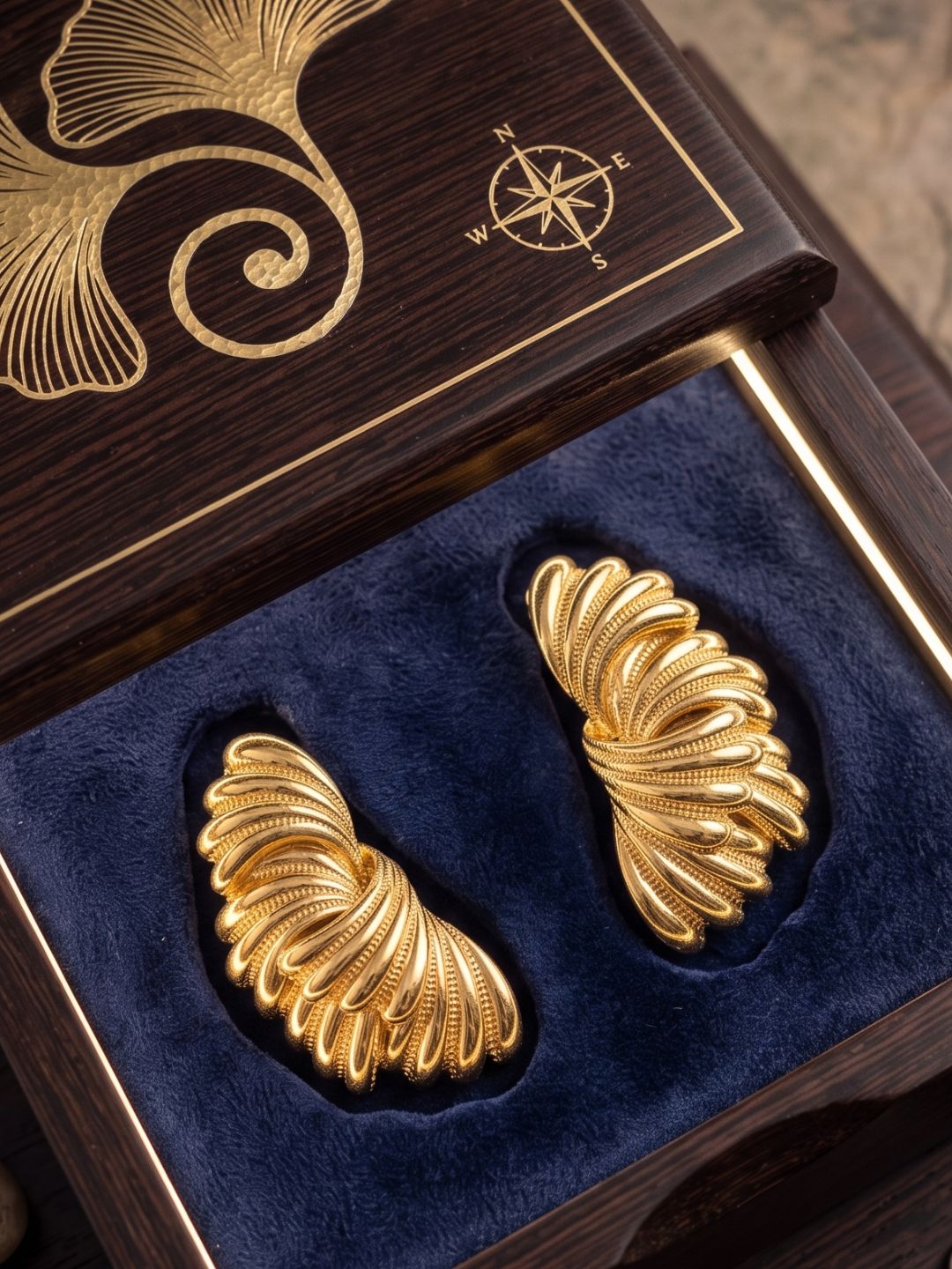 EAR-A00118-GOLD_3