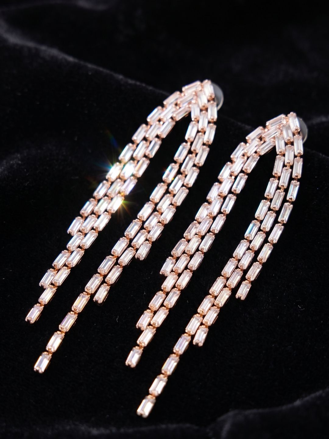 EAR-A00128-ROSEGOLD_1
