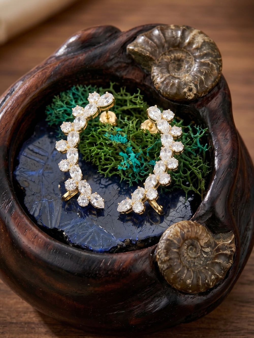 EAR-A00129-WHITE_2