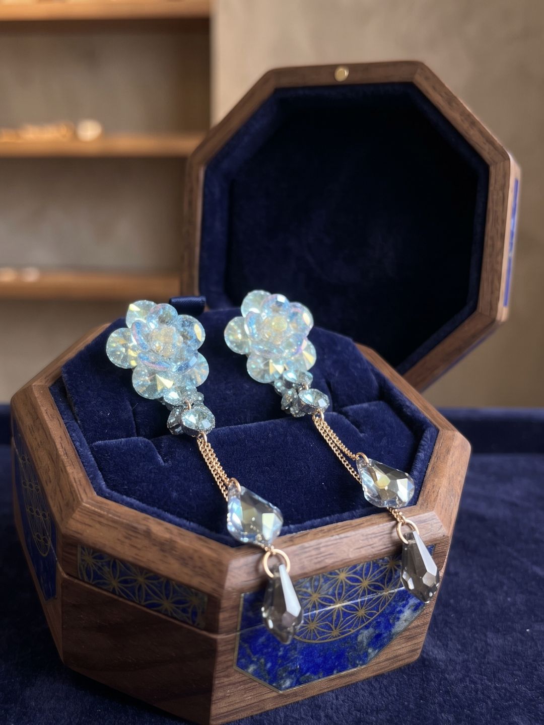 EAR-A00130-BLUE_3