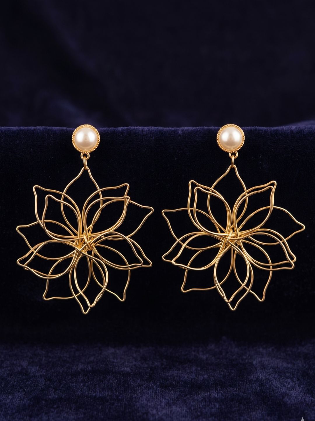 EAR-A00135-GOLD_1