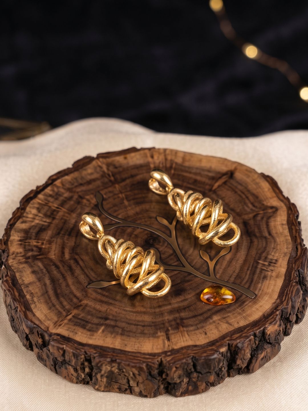 EAR-A00163-GOLD_2