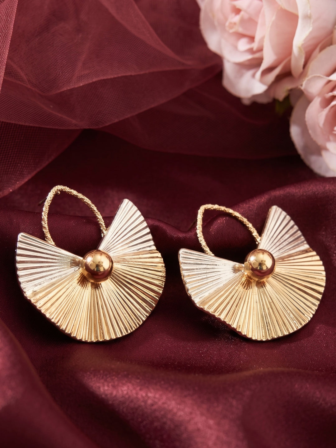 Monstera Pleat Earrings
