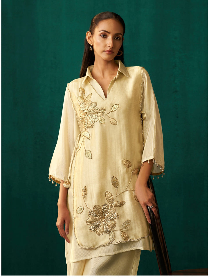 Elini Daisy Handwork Bib Style Festive Co-Ord Set